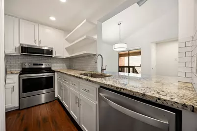 2829 Timmons Lane #130, Houston, TX 77027 - Photo 6