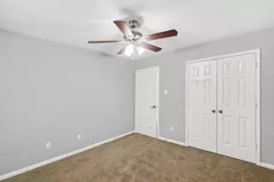 83 E Whistlers Bend Cir, Conroe, TX 77384 - Photo 28