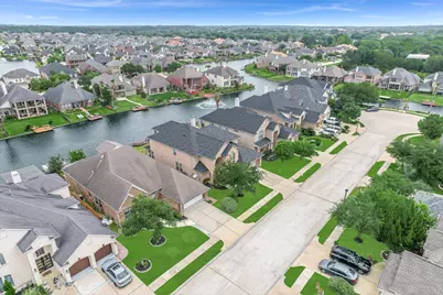 18022 Dunoon Bay Point Court, Cypress, TX 77429 - Photo 4