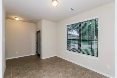 429 De Coster Boulevard, Alvin, TX 77511 - Photo 2