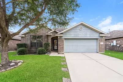 429 De Coster Boulevard, Alvin, TX 77511 - Photo 1