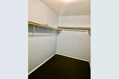 11207 Hall Ridge Court, Houston, TX 77075 - Photo 10