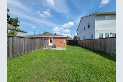 3401 Delhi #B, Houston, TX 77022 - Photo 30