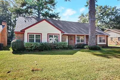 10513 Moorberry Lane, Houston, TX 77043 - Photo 2