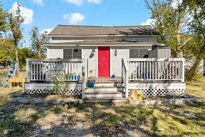 8915 Richmond Street, Needville, TX 77461 - Photo 1