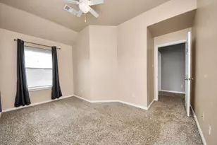 1010 Gardenwalk Dr, La Porte, TX 77571 - Photo 26