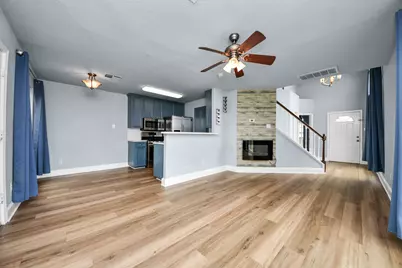 1010 Garden Walk Drive, La Porte, TX 77571 - Photo 14