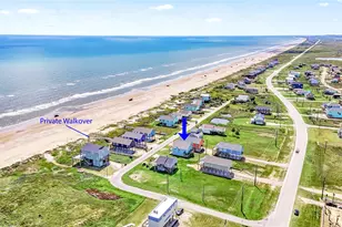 4826 Bluewater Dr, Freeport, TX 77541 - Photo 4