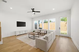 6009 Maxie St, Houston, TX 77007 - Photo 14