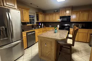 8702 Seber Dr, Tomball, TX 77375 - Photo 10