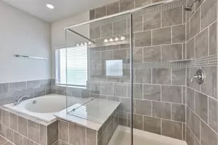 10828 S Brittmoore Oaks Pl, Houston, TX 77043 - Photo 16