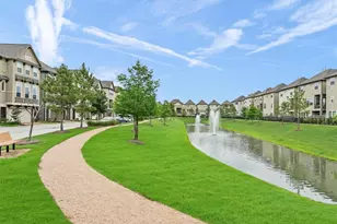 10828 S Brittmoore Oaks Pl, Houston, TX 77043 - Photo 34