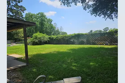 207 Shadow Oaks Drive, Conroe, TX 77303 - Photo 4
