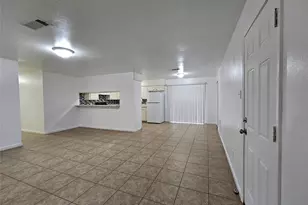 207 Shadow Oaks Dr, Conroe, TX 77303 - Photo 18
