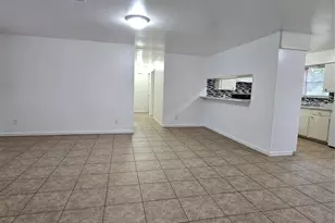 207 Shadow Oaks Dr, Conroe, TX 77303 - Photo 10