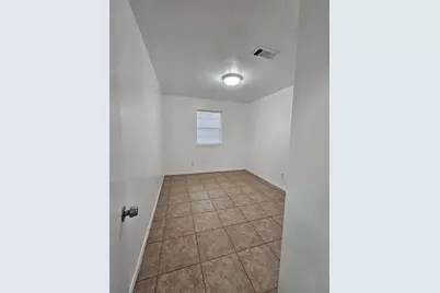 207 Shadow Oaks Drive, Conroe, TX 77303 - Photo 32