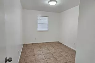 207 Shadow Oaks Dr, Conroe, TX 77303 - Photo 32