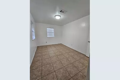 207 Shadow Oaks Drive, Conroe, TX 77303 - Photo 24