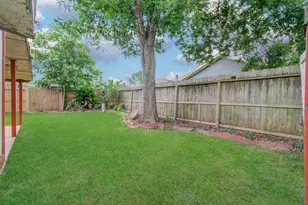 11807 Basilica St, Houston, TX 77099 - Photo 32