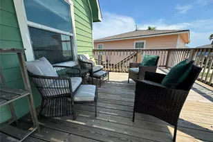 118 Point Lafitte Ct, Surfside Beach, TX 77541 - Photo 4