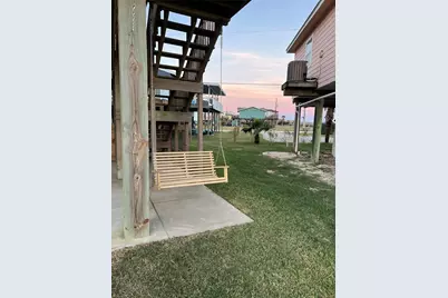 118 Point Lafitte Court, Surfside Beach, TX 77541 - Photo 16