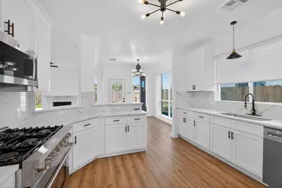 4114 Custer Creek Drive, Missouri City, TX 77459 - Photo 10