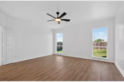 4114 Custer Creek Drive, Missouri City, TX 77459 - Photo 16