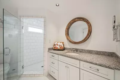 1226 Oahu Drive, Tiki Island, TX 77554 - Photo 14
