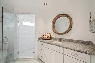 1226 Oahu Dr, Tiki Island, TX 77554 - Photo 14