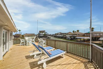 1226 Oahu Drive, Tiki Island, TX 77554 - Photo 22