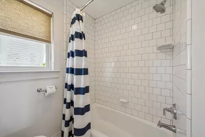 1226 Oahu Drive, Tiki Island, TX 77554 - Photo 18