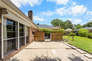 16410 Hickory Knoll Dr, Houston, TX 77059 - Photo 4