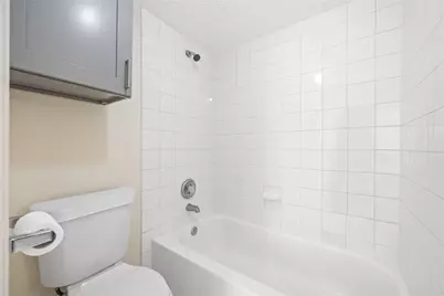 2750 Holly Hall Street #1510, Houston, TX 77054 - Photo 10