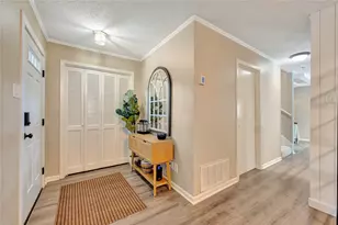 16570 Space Center Blvd, Houston, TX 77058 - Photo 4