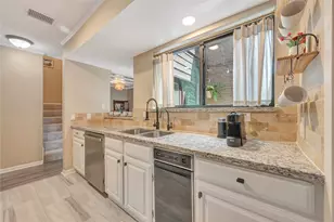 16570 Space Center Blvd, Houston, TX 77058 - Photo 10