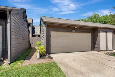 16570 Space Center Boulevard, Houston, TX 77058 - Photo 34