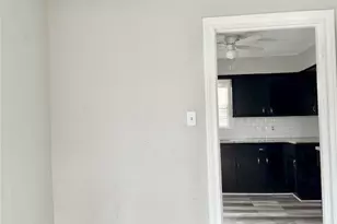 5003 Terry St, Houston, TX 77009 - Photo 8