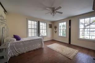 2622 Ursuline St, Galveston, TX 77550 - Photo 18