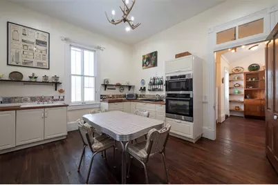 2622 Ursuline Street, Galveston, TX 77550 - Photo 10