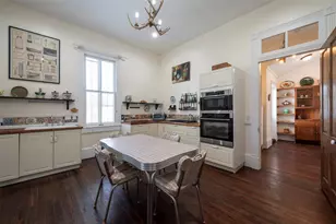 2622 Ursuline St, Galveston, TX 77550 - Photo 10