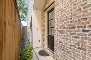 6018 Maxie St, Houston, TX 77007 - Photo 2
