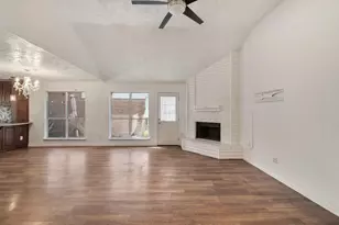 2012 Sandy Knoll Dr, Missouri City, TX 77489 - Photo 10