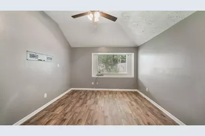 2012 Sandy Knoll Drive, Missouri City, TX 77489 - Photo 12