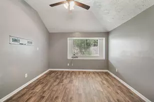 2012 Sandy Knoll Dr, Missouri City, TX 77489 - Photo 12