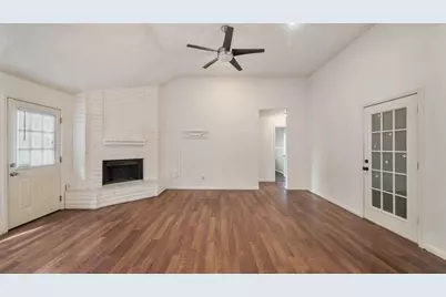 2012 Sandy Knoll Drive, Missouri City, TX 77489 - Photo 8