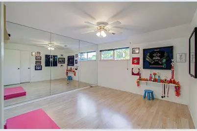 11427 Highgrove Drive, Houston, TX 77077 - Photo 28