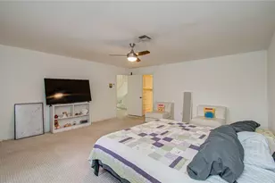 11427 Highgrove Dr, Houston, TX 77077 - Photo 18