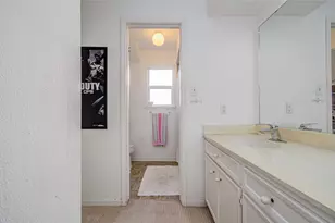 11427 Highgrove Dr, Houston, TX 77077 - Photo 26