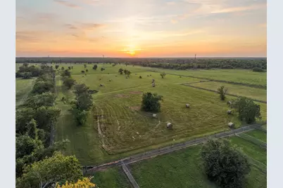 616 County Road 44, Angleton, TX 77515 - Photo 20