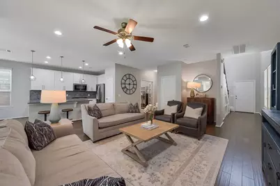 1910 Barrel Oak Drive, Houston, TX 77080 - Photo 6